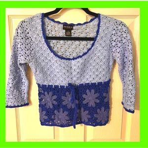 90’s VINTAGE! One Step Up Knitwear, size S. Royal & light blue crochet top.